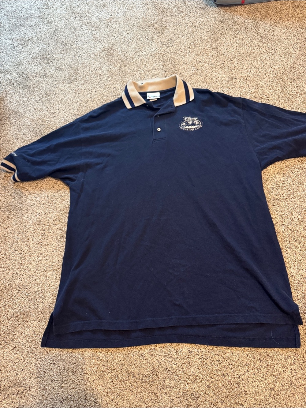 Disney World Vintage Men’s Navy Blue Polo Shirt size L - Embroidered
